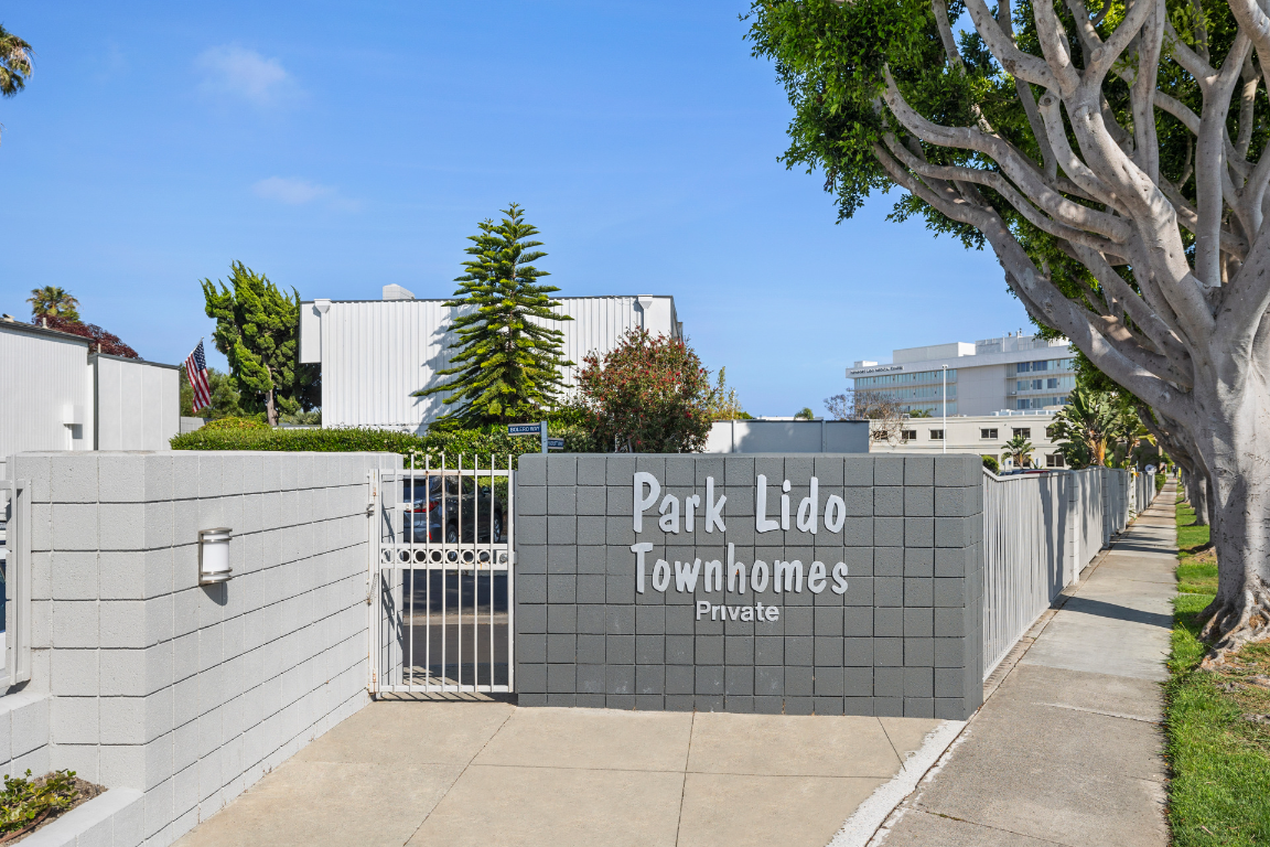 Park Lido Townhomes